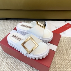 Roger Vivier Slippers